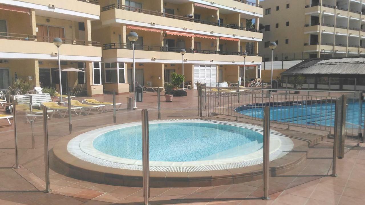 Aircon Pool View Nr Yumbo Lejlighed